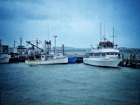 Plymouth Harbor, Capt John Boats
