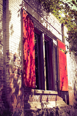Abandoned Old Building, Portland, Oregon