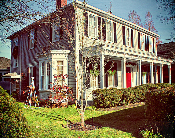 Christmas Colonial